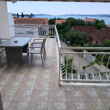 Apartmani Fani 2 Min Walking From Sea Orebić Exteriér fotografie