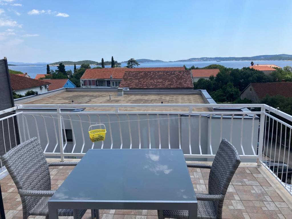 Apartmani Fani 2 Min Walking From Sea Orebić Exteriér fotografie