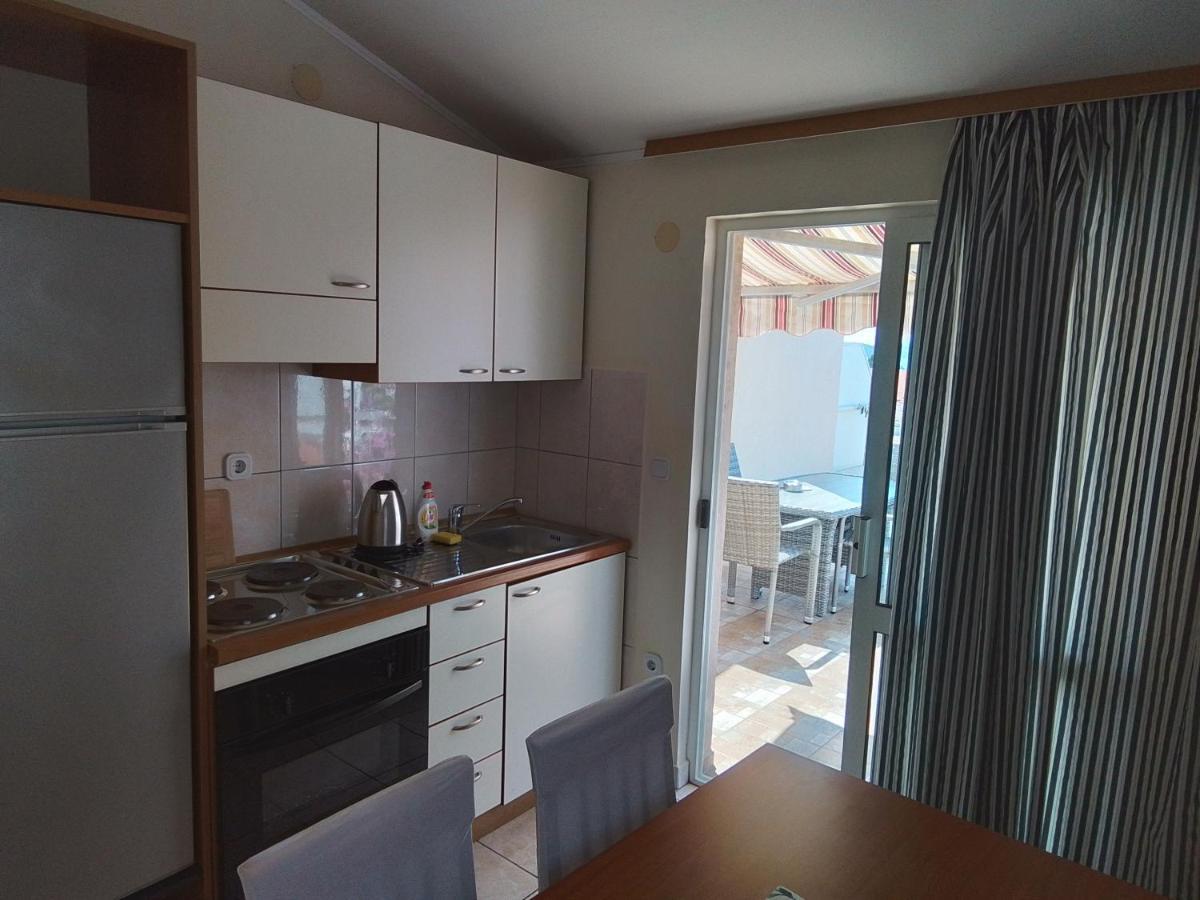 Apartmani Fani 2 Min Walking From Sea Orebić Exteriér fotografie