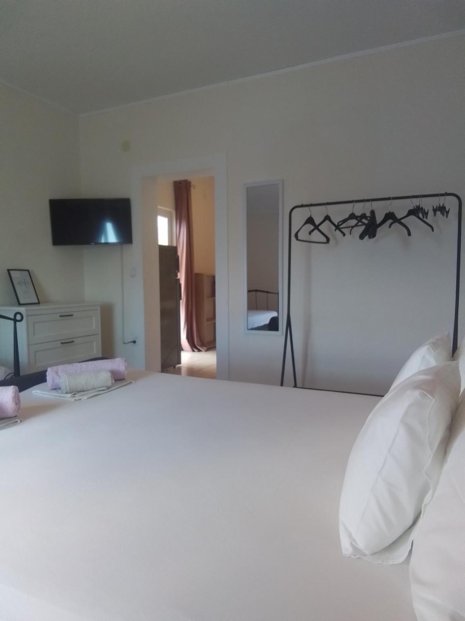 Apartmani Fani 2 Min Walking From Sea Orebić Exteriér fotografie