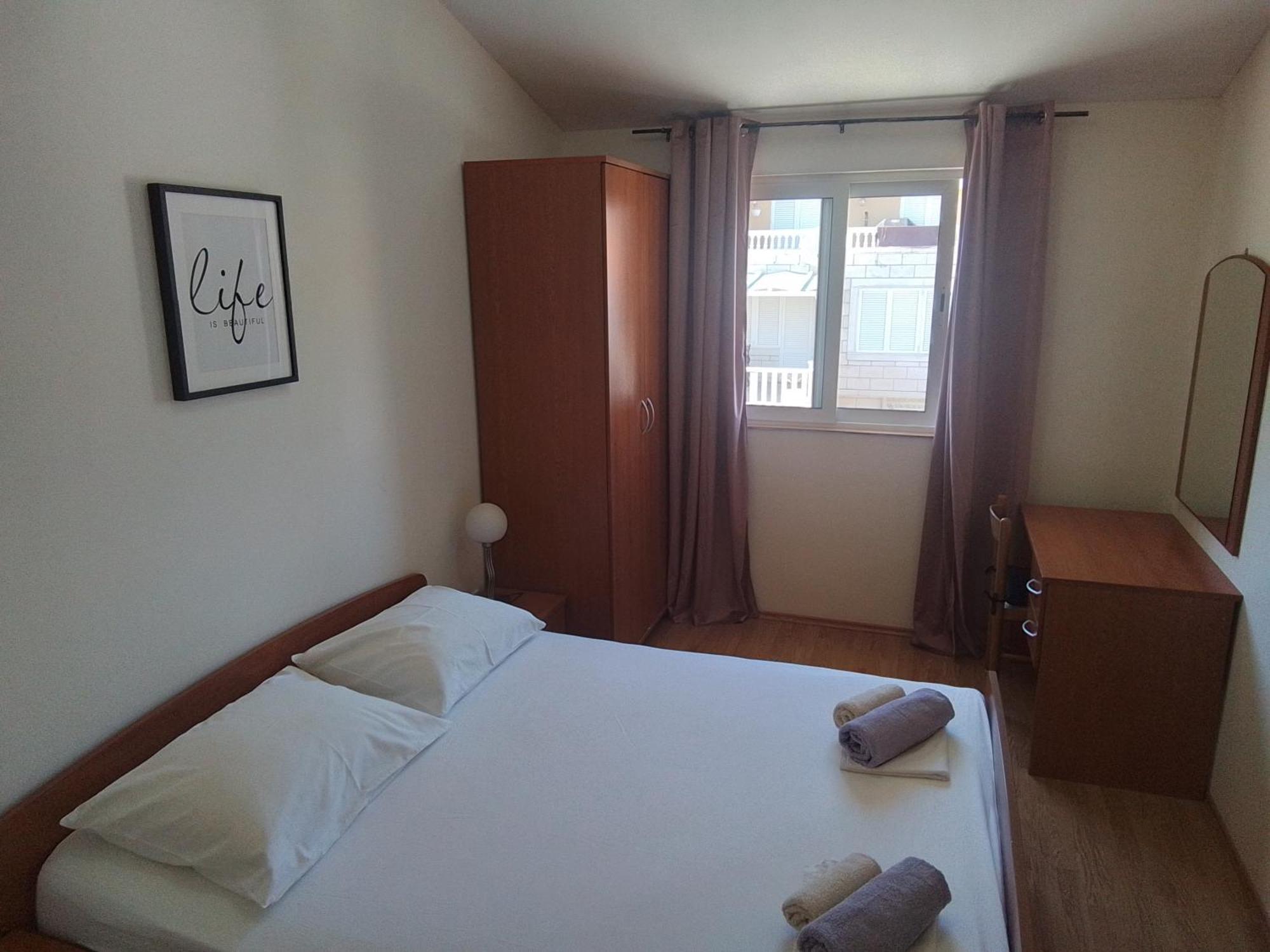 Apartmani Fani 2 Min Walking From Sea Orebić Exteriér fotografie