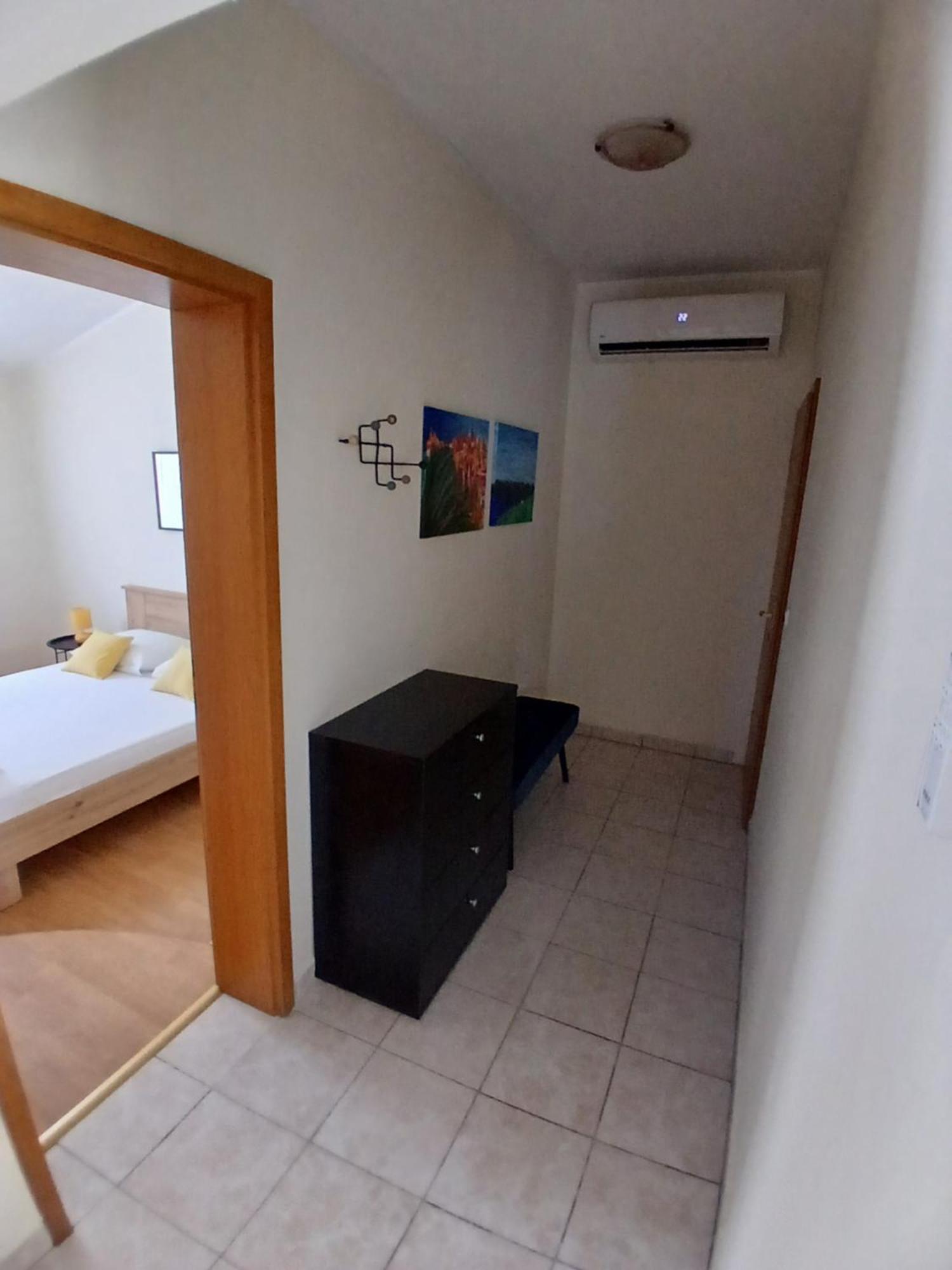 Apartmani Fani 2 Min Walking From Sea Orebić Exteriér fotografie