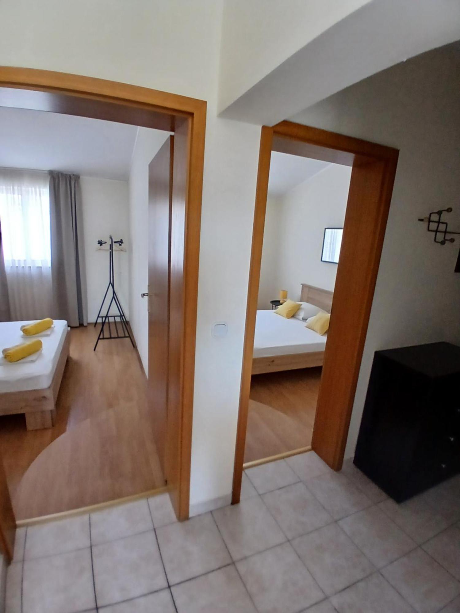 Apartmani Fani 2 Min Walking From Sea Orebić Exteriér fotografie