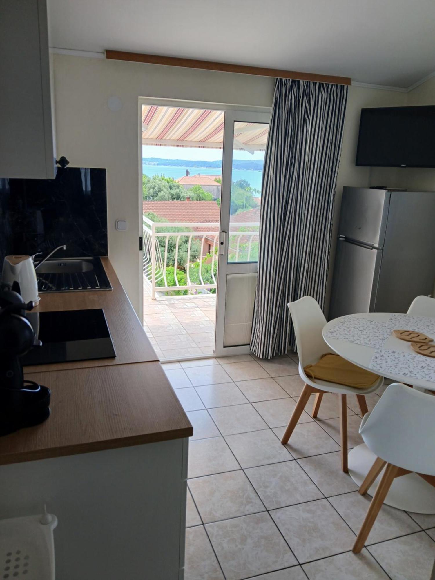 Apartmani Fani 2 Min Walking From Sea Orebić Exteriér fotografie